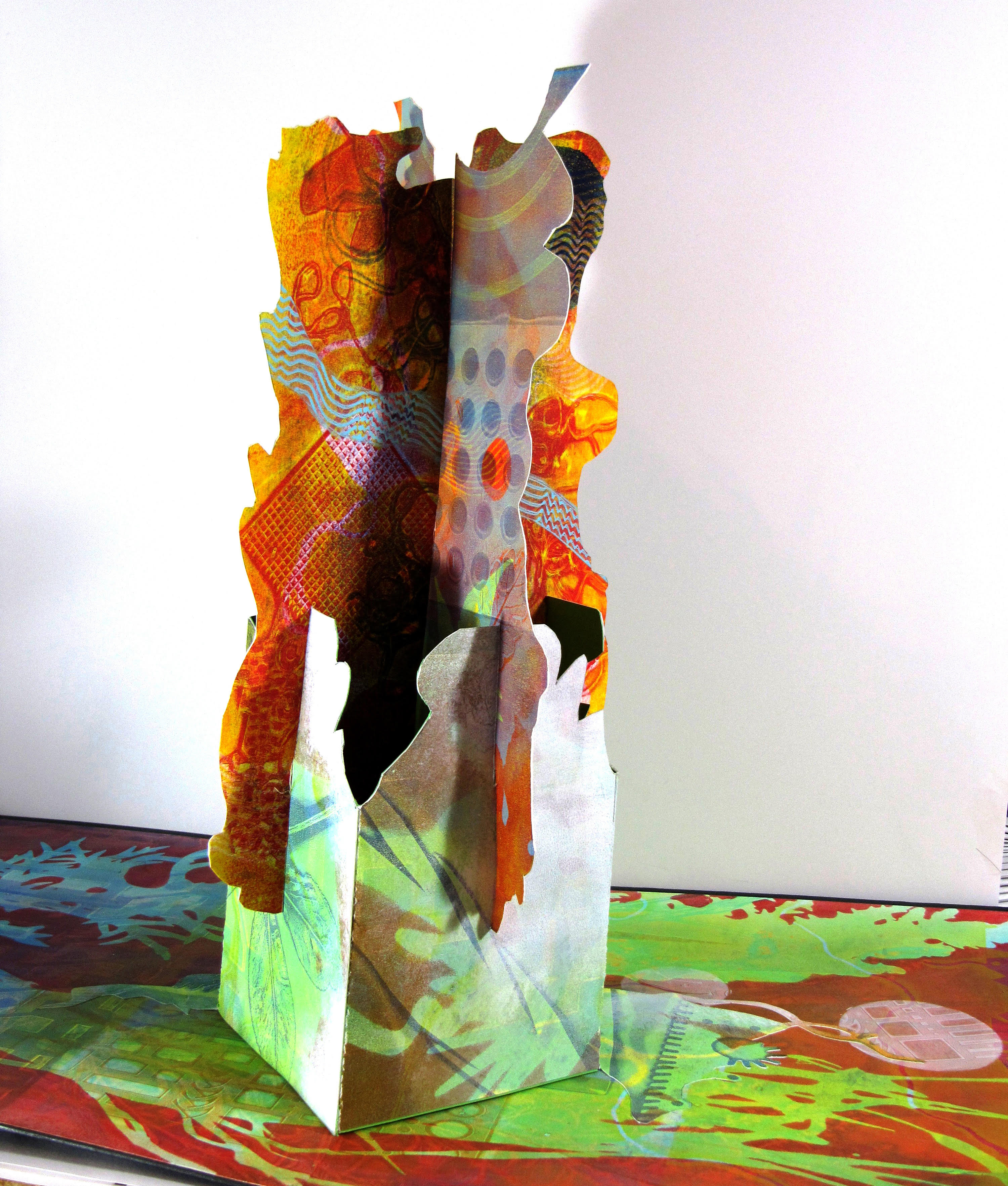 Paper Engineering – Tamar Etingen